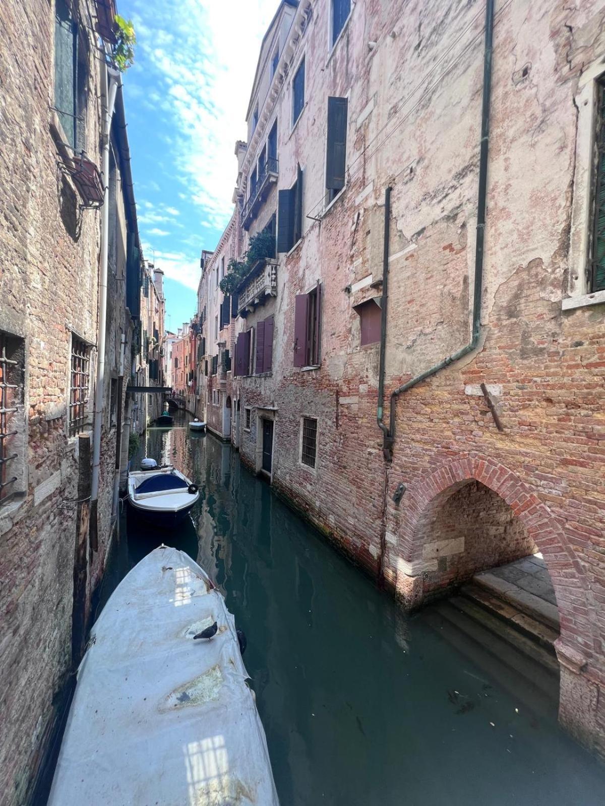 Palazzo Titti Rialto Suites Veneza Exterior foto